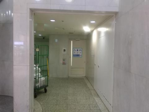アゼリア　トイレ